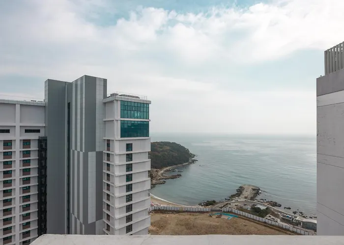 Elmomento Osiria 3* Busan